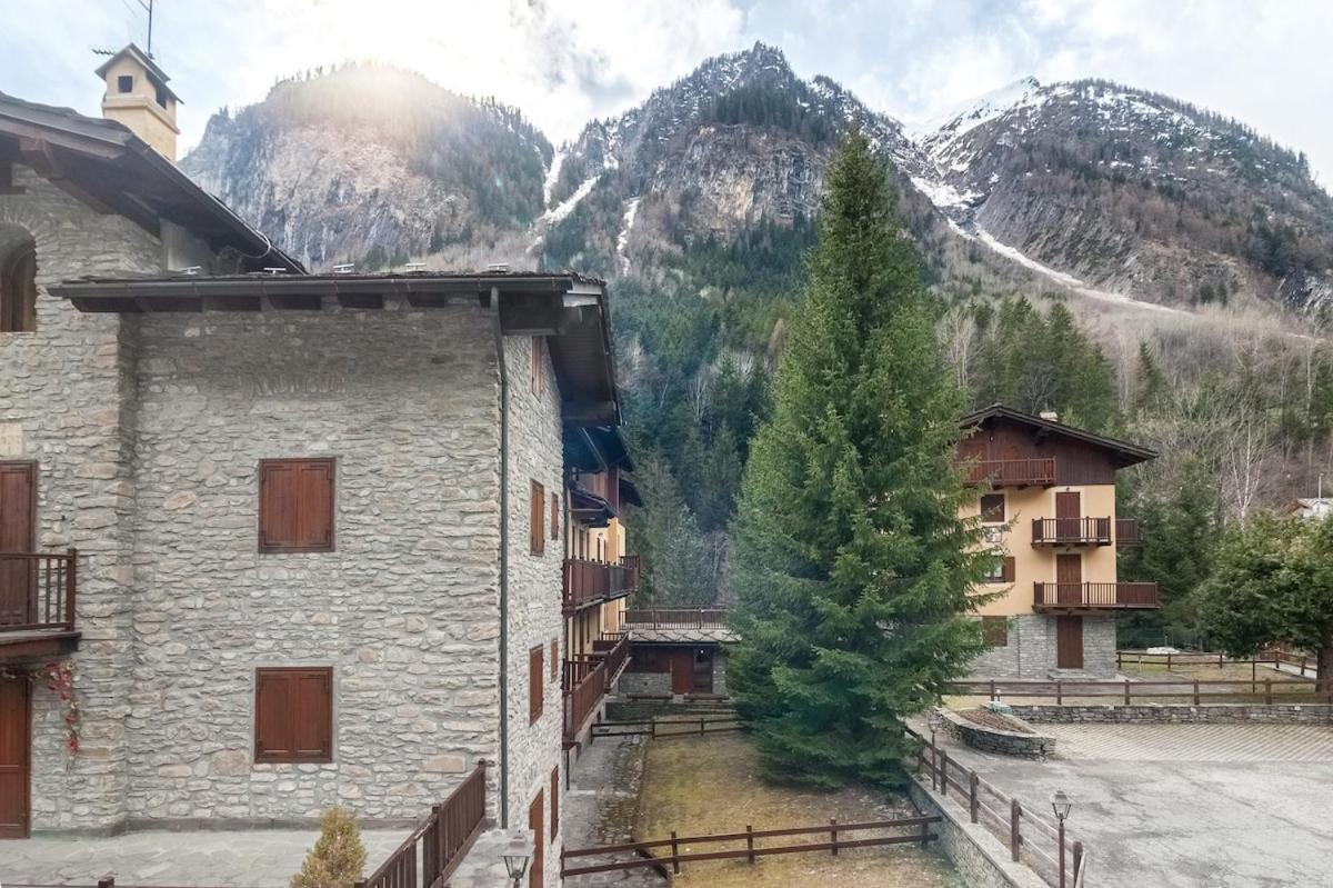 10 Min. Da Courmayeur Elegante Appartamento Pré-Saint-Didier Extérieur photo